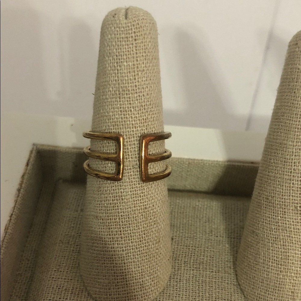 Stella & Dot Gold Chevron Adjustable Ring Trio - Picture 3 of 6